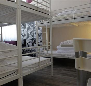 Hostel La Guitarra Poznan